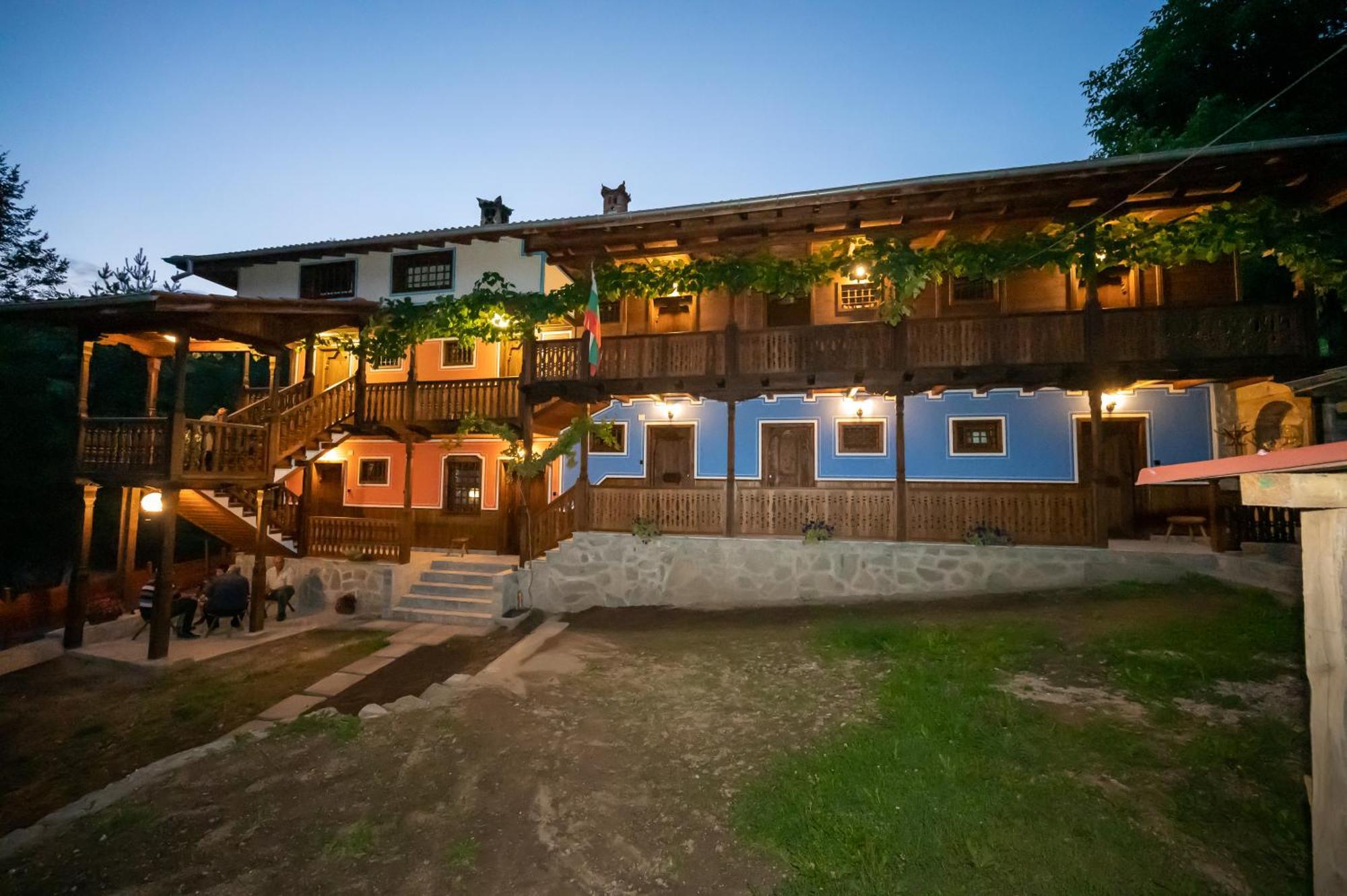 Недкова Къща Hotel Koprivshtitsa Exterior foto
